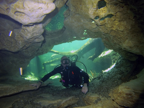 Dayo Scuba Center LLC, Orlando Florida www.dayo.com