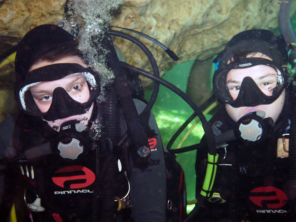 Dayo Scuba Center LLC, Orlando Florida www.dayo.com