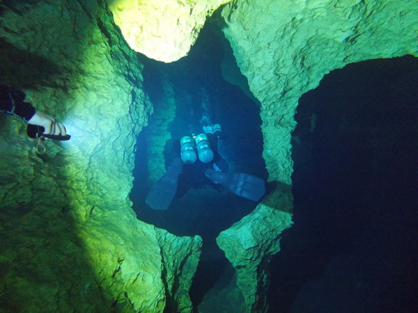 Dayo Scuba Center LLC, Orlando Florida www.dayo.com