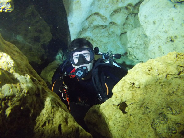 Dayo Scuba Center LLC, Orlando Florida www.dayo.com