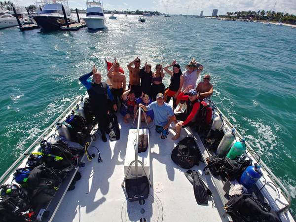 Dayo Scuba Center LLC, Orlando Florida www.dayo.com