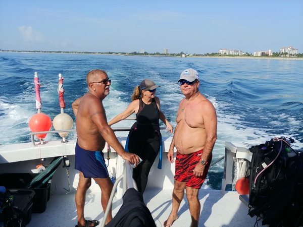 Dayo Scuba Center LLC, Orlando Florida www.dayo.com