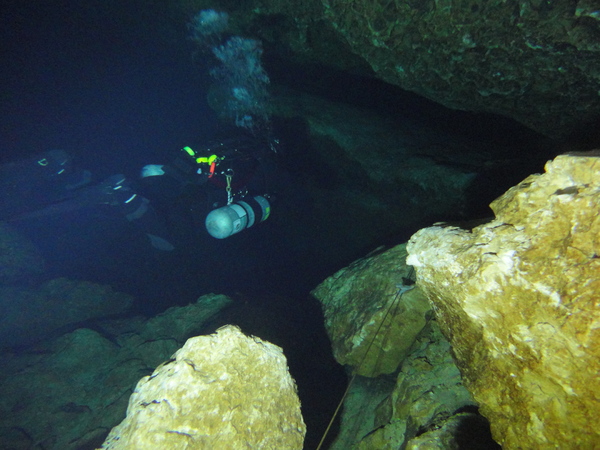 Dayo Scuba Center LLC, Orlando Florida www.dayo.com