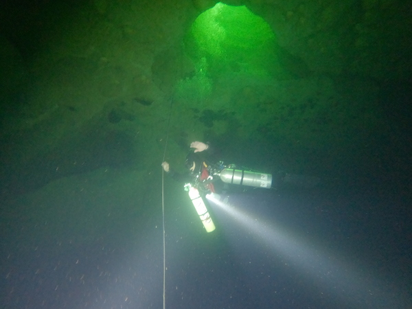 Dayo Scuba Center LLC, Orlando Florida www.dayo.com