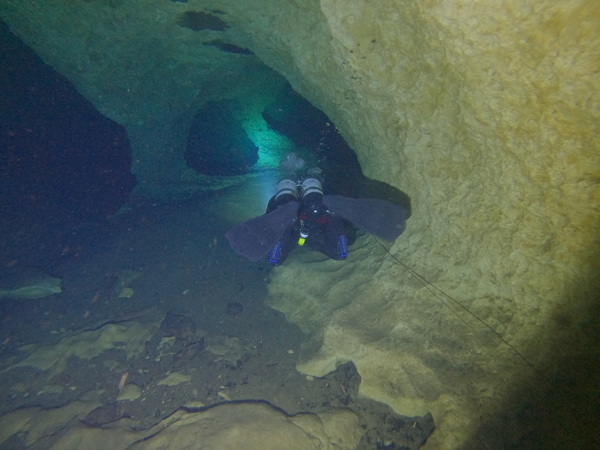 Dayo Scuba Center LLC, Orlando Florida www.dayo.com
