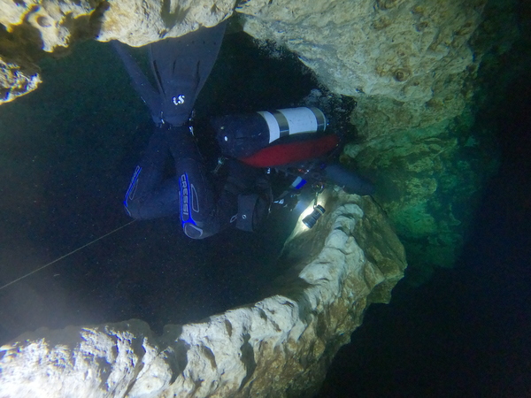 Dayo Scuba Center LLC, Orlando Florida www.dayo.com