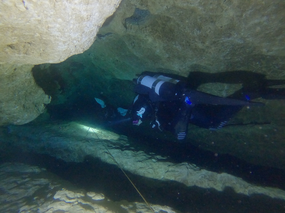 Dayo Scuba Center LLC, Orlando Florida www.dayo.com