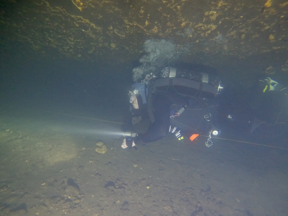 Dayo Scuba Center LLC, Orlando Florida www.dayo.com