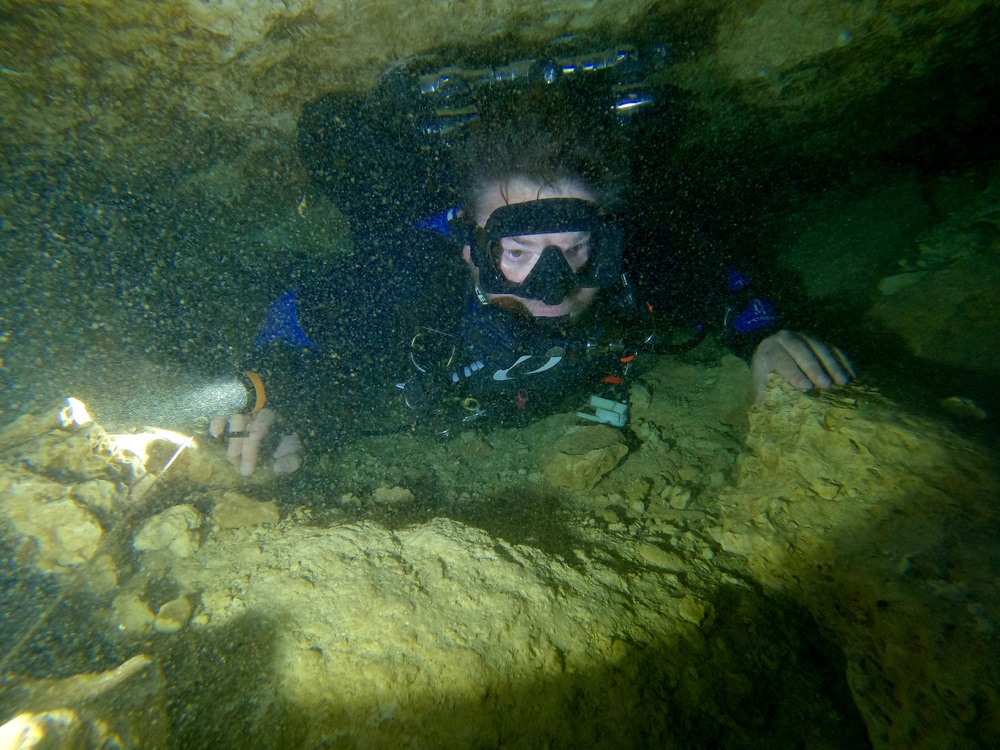 Dayo Scuba Center LLC, Orlando Florida www.dayo.com