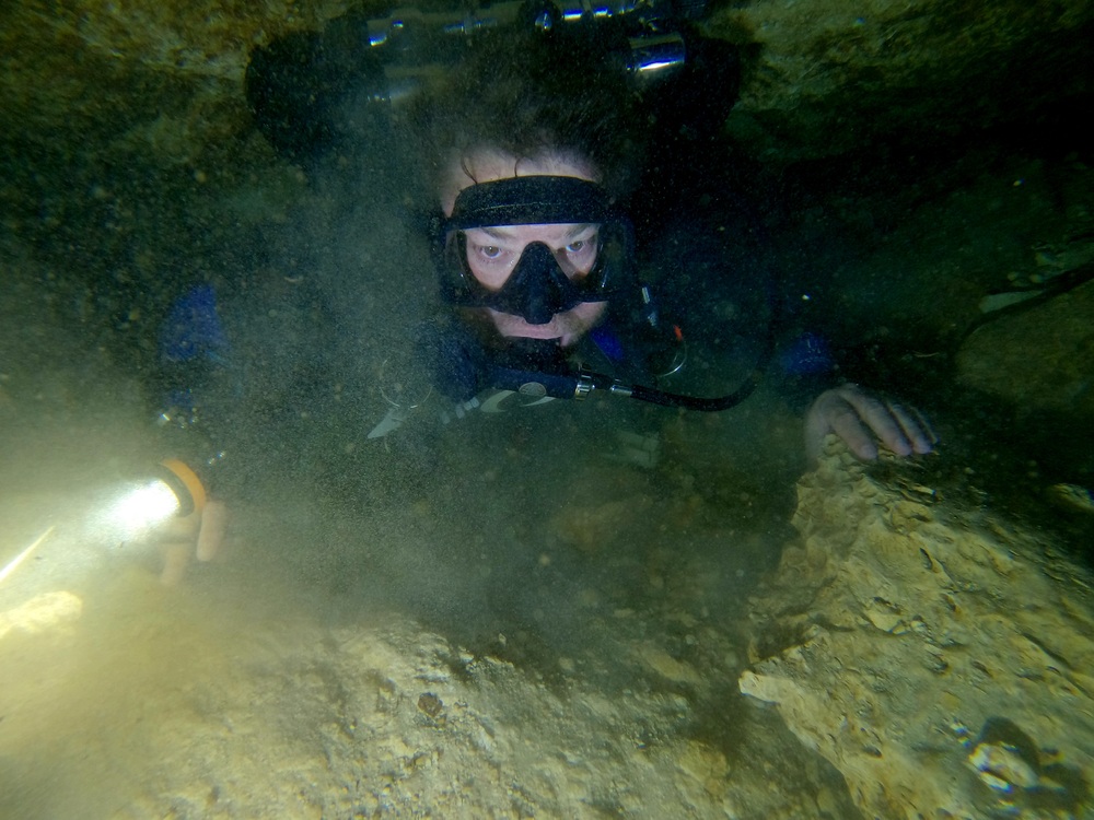 Dayo Scuba Center LLC, Orlando Florida www.dayo.com